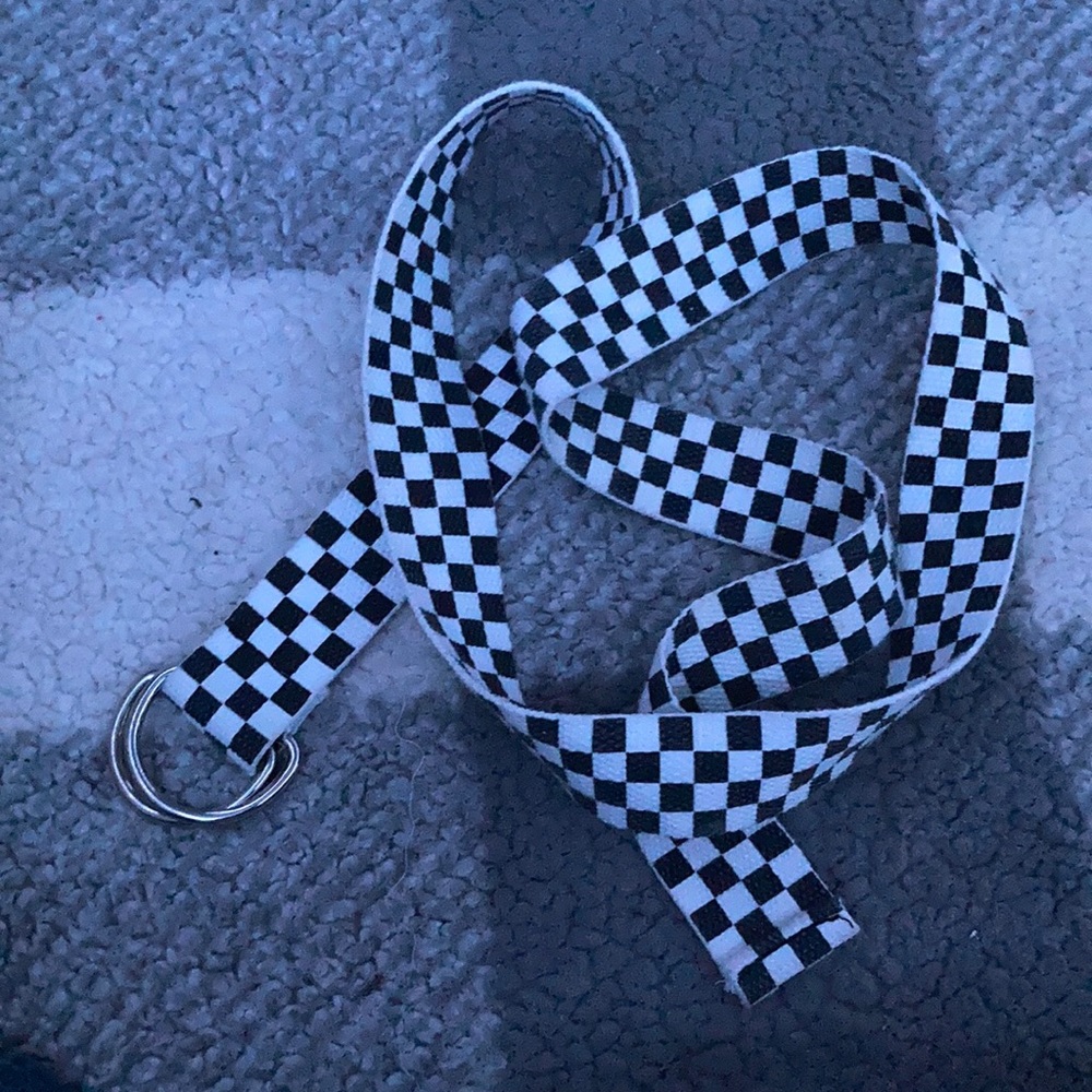 Checkered belt